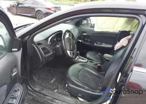 2013 Chrysler 200 Limited из США, поврежденный, VIN 1C3CCBCG1DN542472